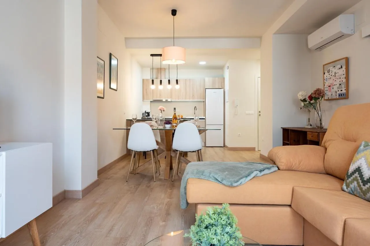 Malagasuite Comfortable Home Apartments מאלגה