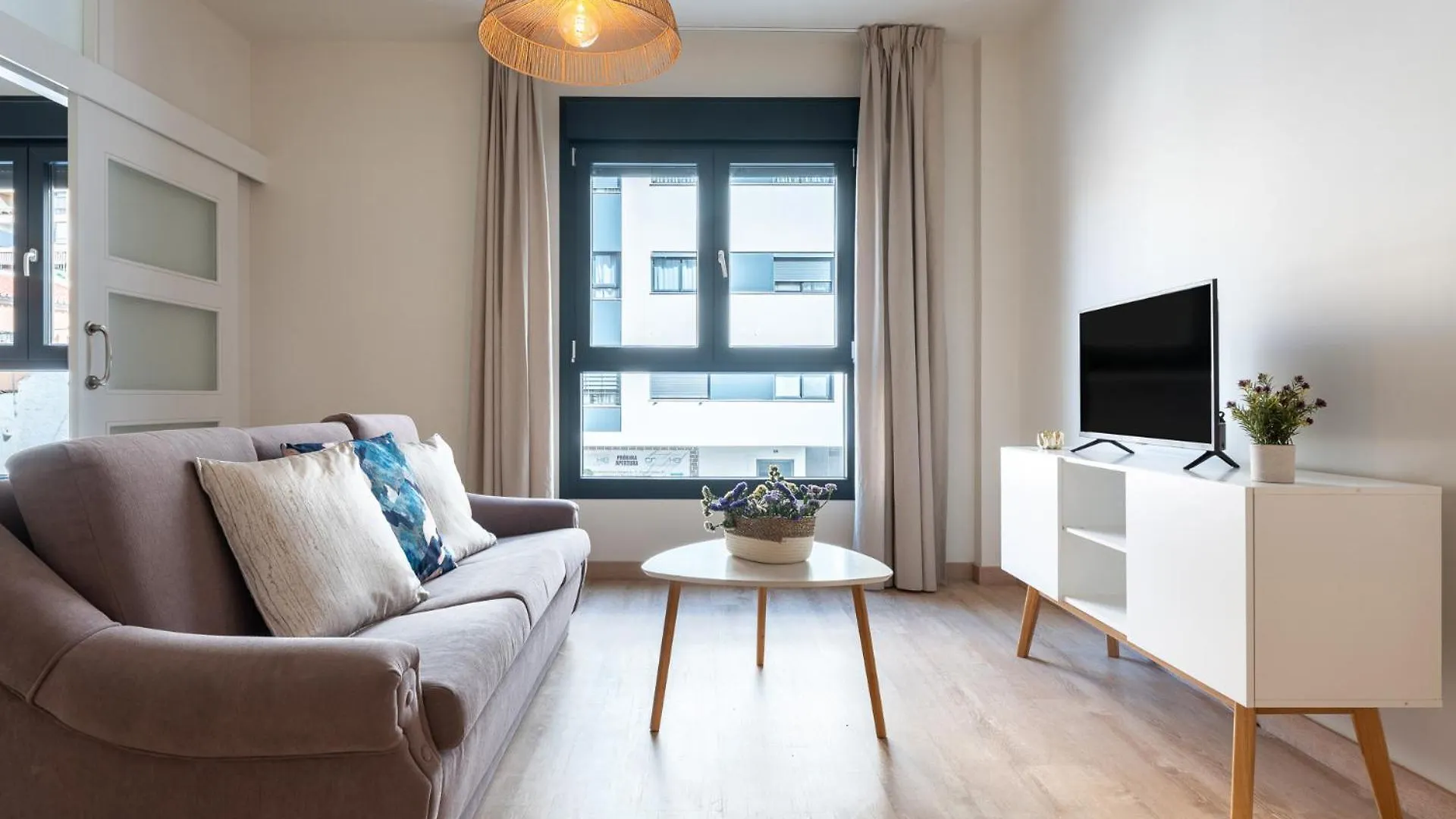 Malagasuite Comfortable Home Apartments