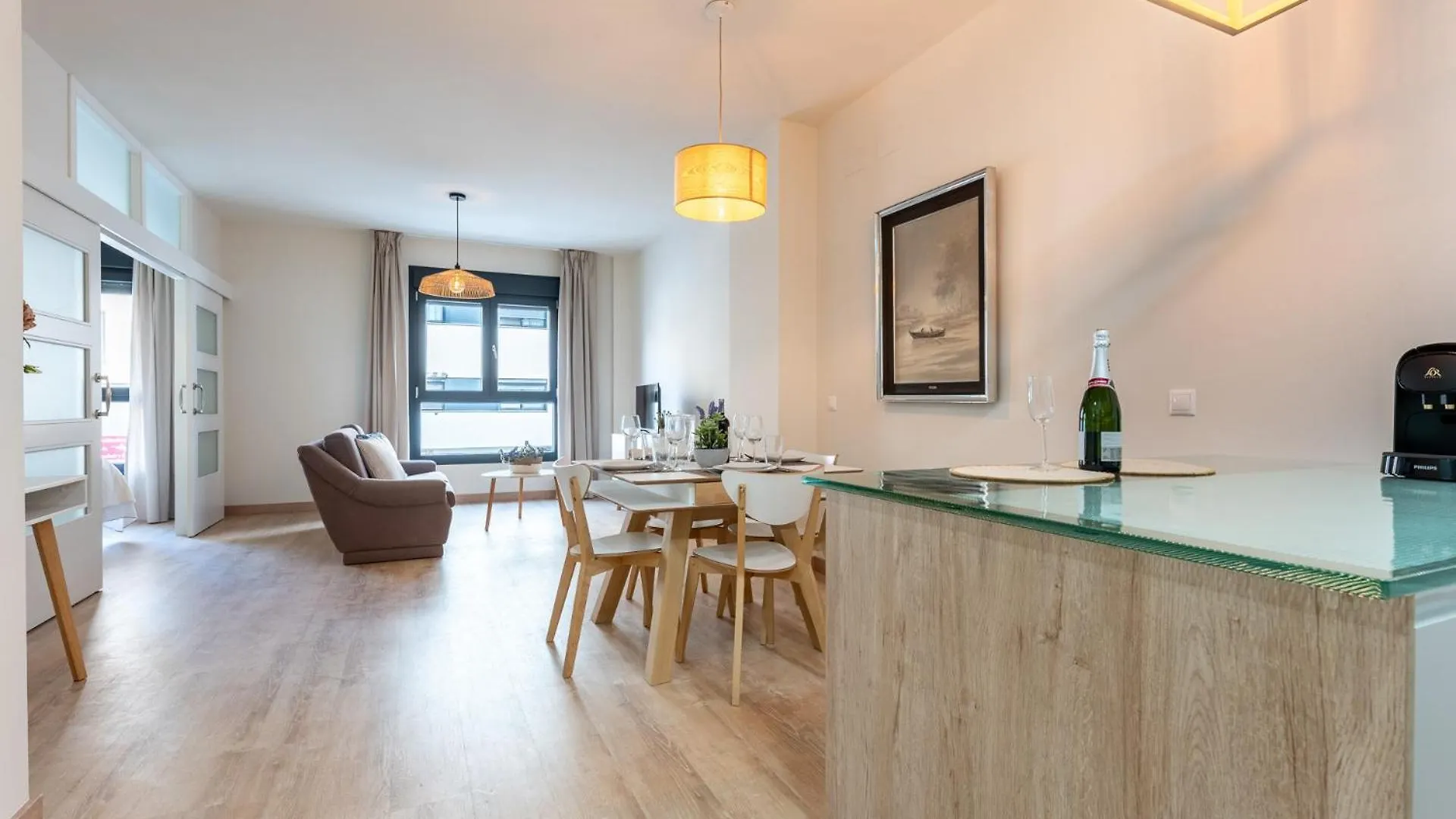 Malagasuite Comfortable Home Apartments  מאלגה