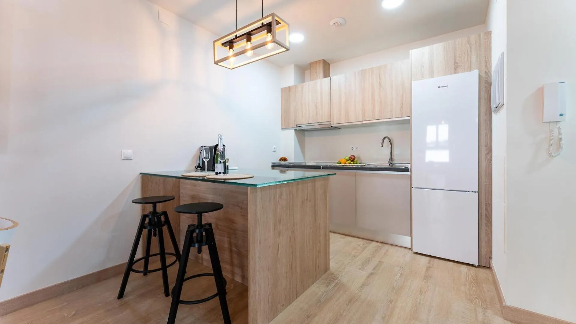 Malagasuite Comfortable Home Apartments Malaga