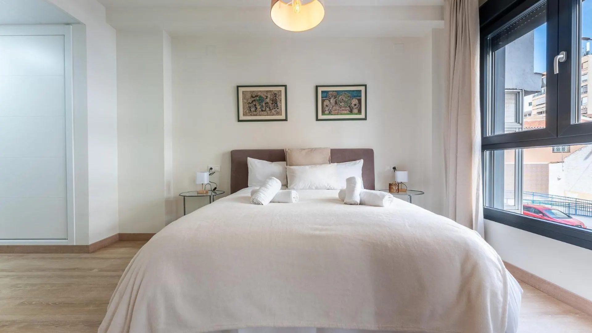 Malagasuite Comfortable Home Apartments Màlaga
