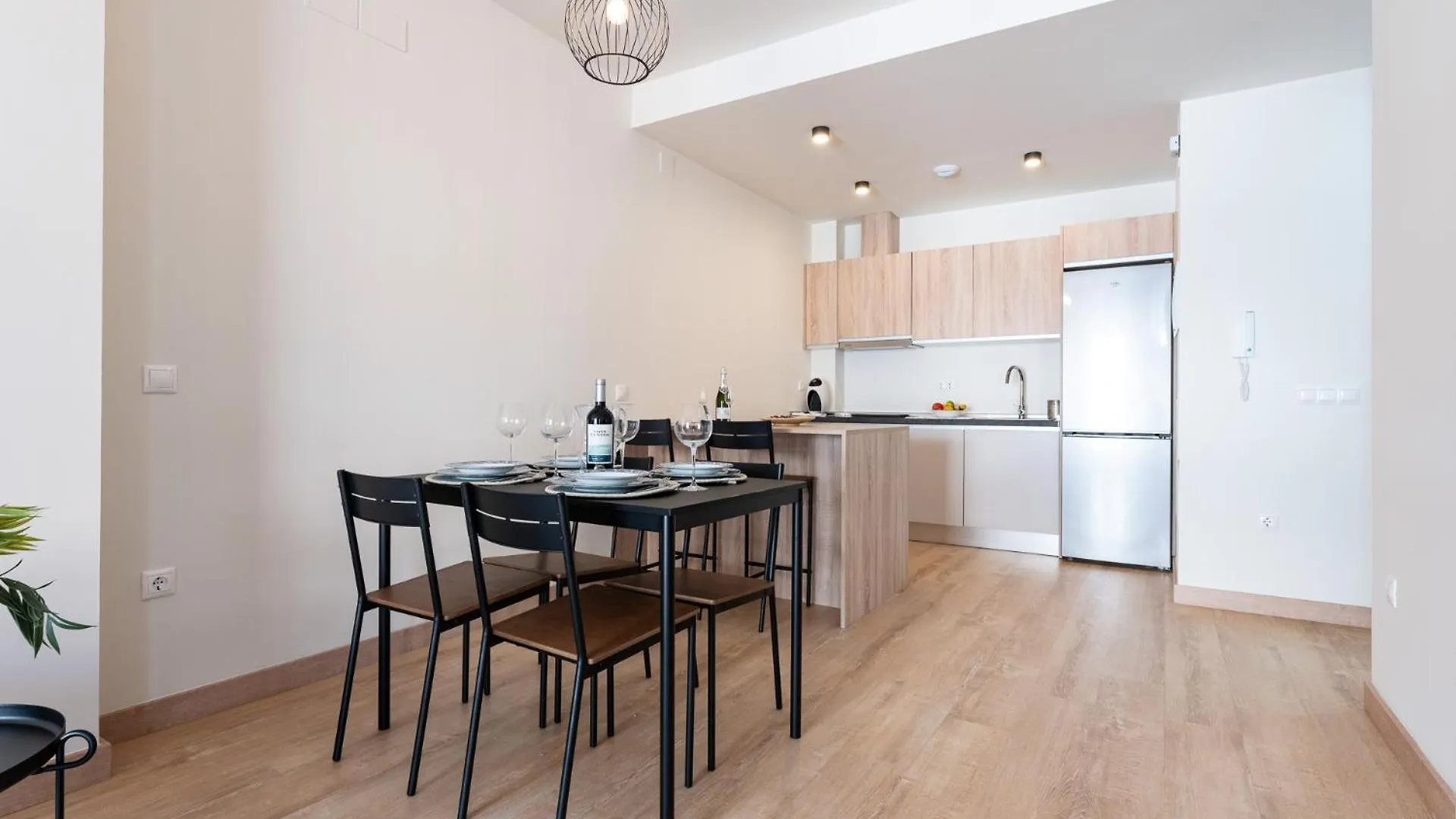Malagasuite Comfortable Home Apartments