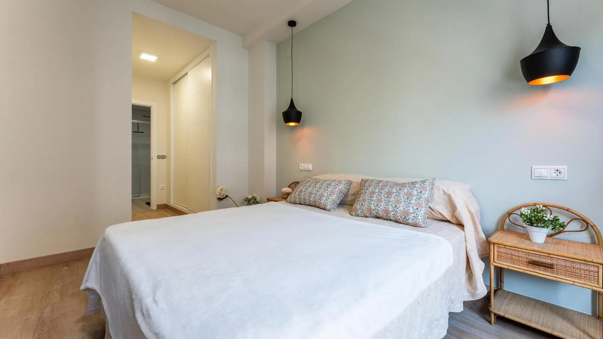 Malagasuite Comfortable Home Apartments Málaga